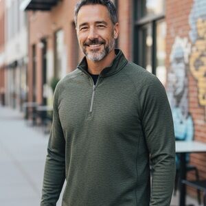 VRST Green Men's Quarter-Zip Pullover with additional pocket‎ on chest size XL